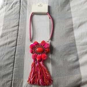 Mia Collection By kim‎ min sun Pompom necklace
